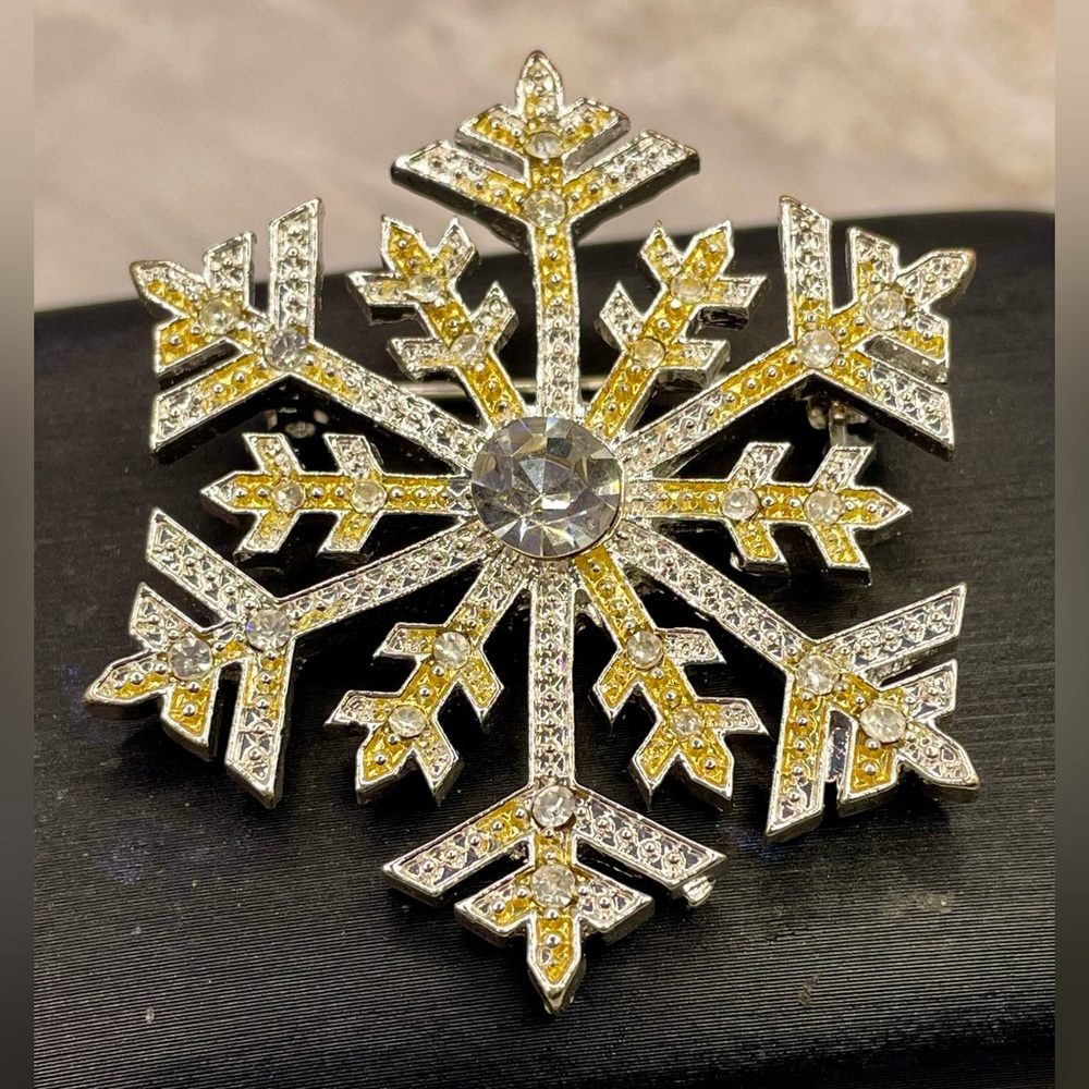 Elegant Snowflake Brooch Pin with Yellow and Silver Accents
